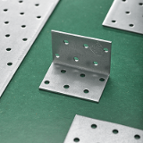 Nail-on plates and nail-on plate angle brackets